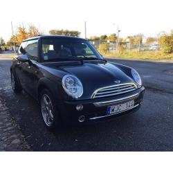 Mini Cooper Panoramatak lågmil 13000 -05