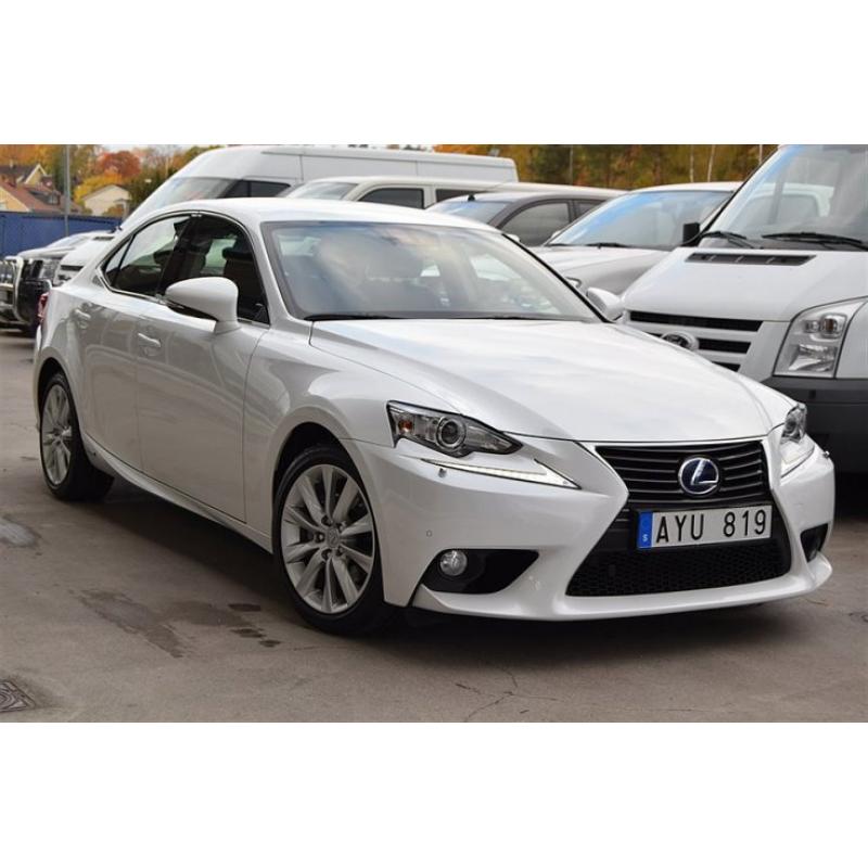 Lexus IS 300h Comfort 2100Mil 181HK -14