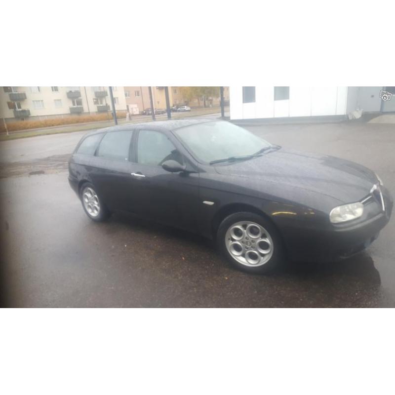 Alfa Romeo 156 SW 2.0 JTS -02