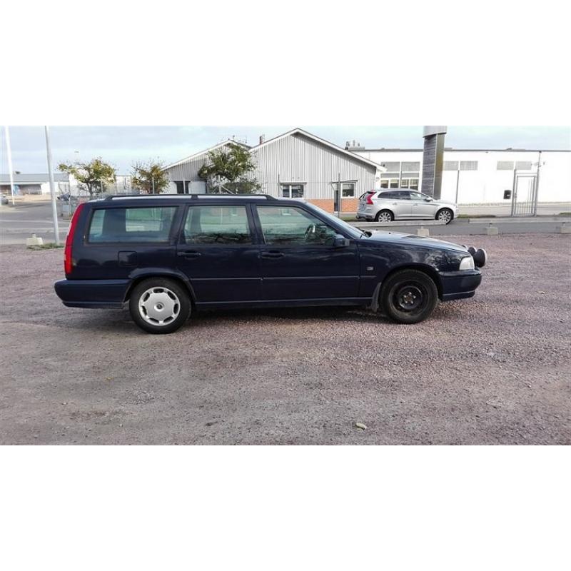 Volvo V70 2.5 (144hk)DRAG 11500KR -99